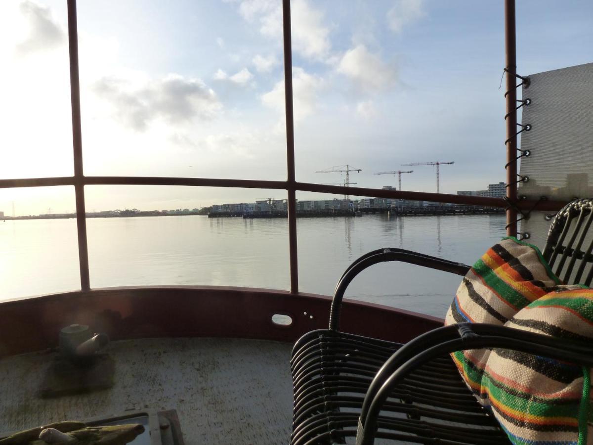 Bed In Boat Couette-café