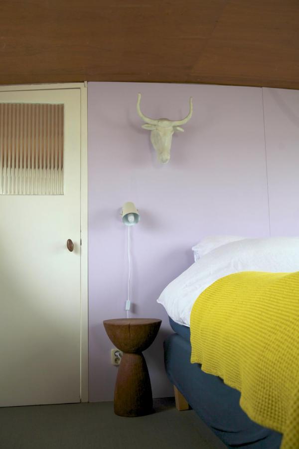 Bed In Boat Frühstückspension